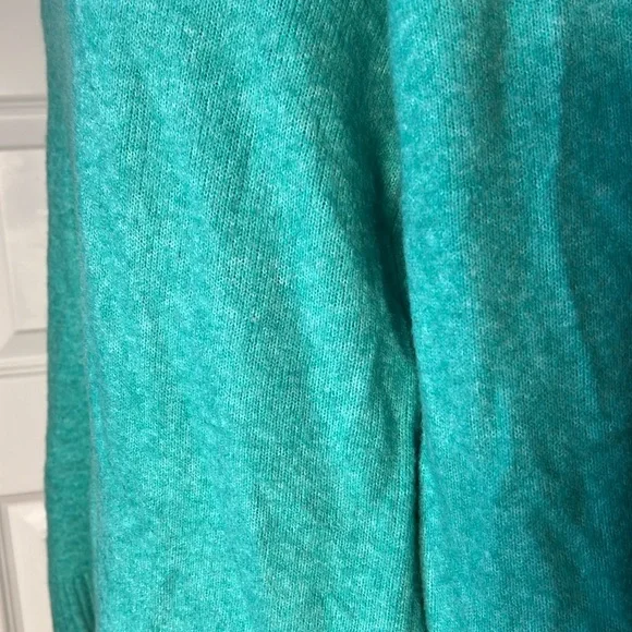 LOFT sweater NWT and super soft - Picture 3 of 7